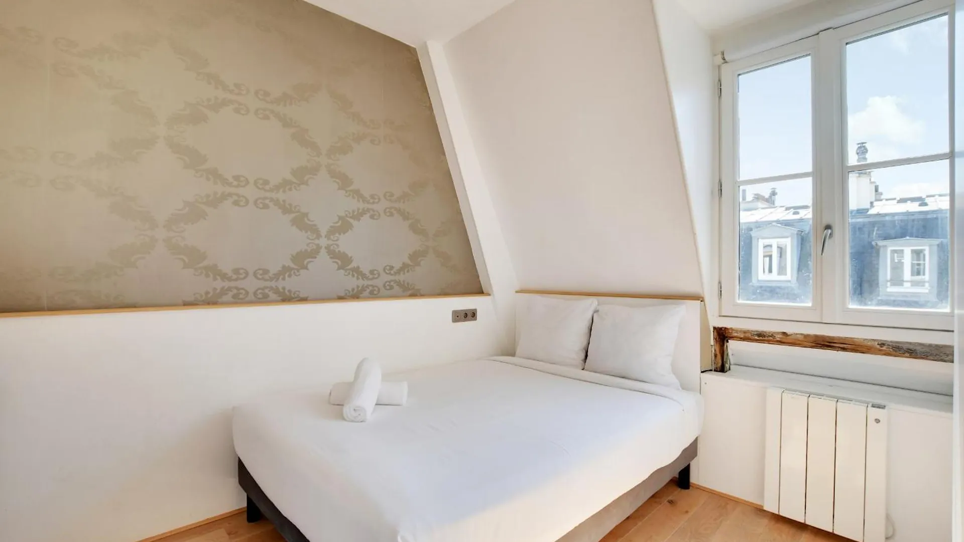 Marais - Rosiers Charming Apartment 2 Peoples Paris