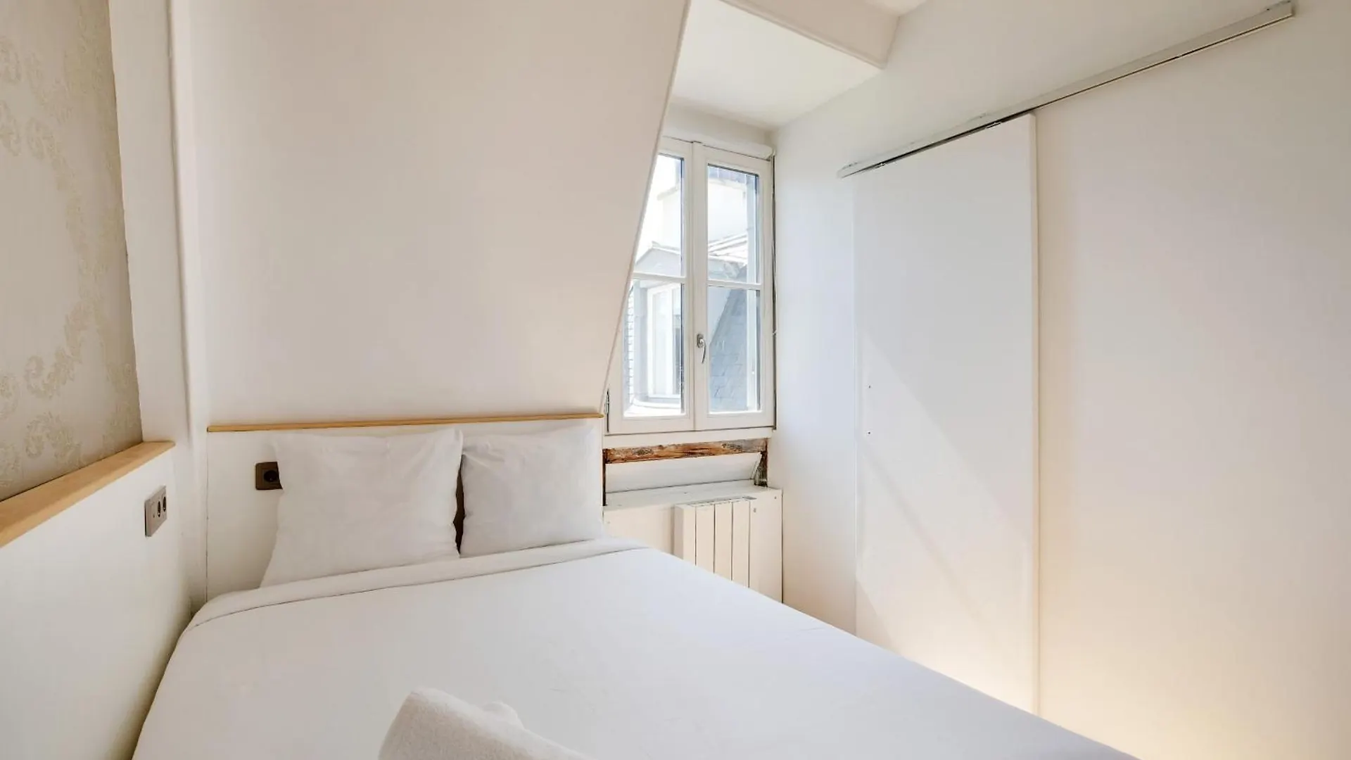 Marais - Rosiers Charming Apartment 2 Peoples Paris