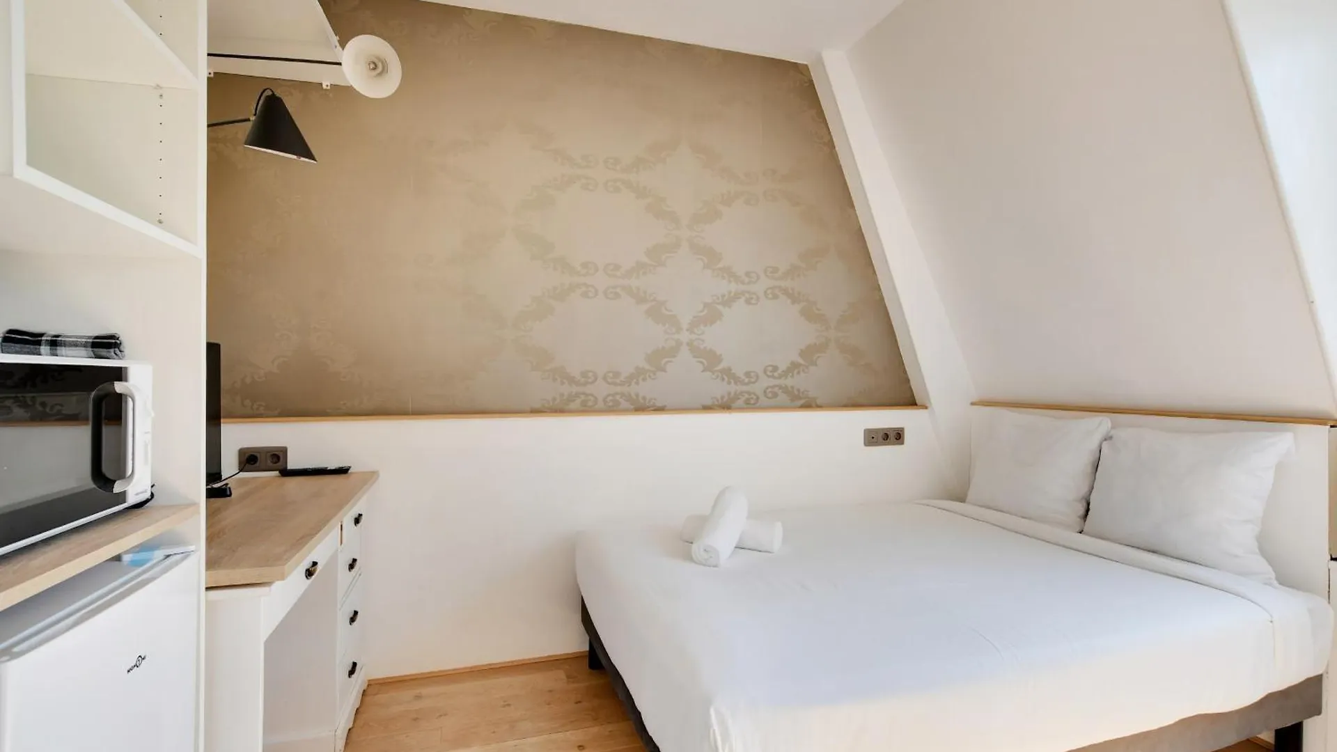 Marais - Rosiers Charming Apartment 2 Peoples Paris
